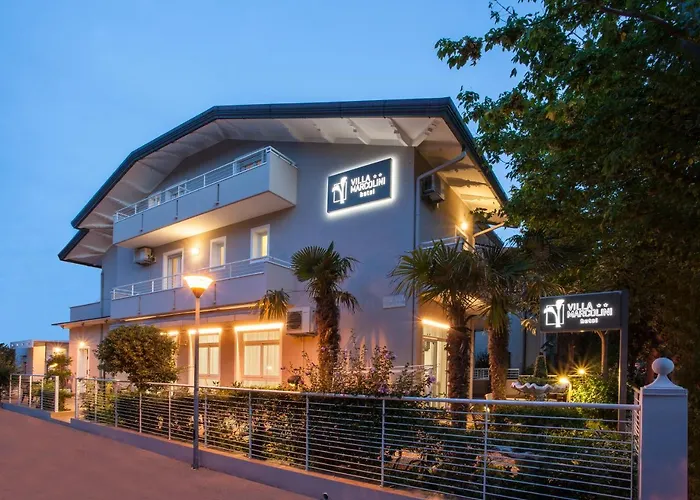 Отель Marcolini